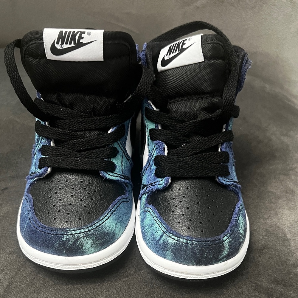 Jordan 1 High OG Tie Dye size 6